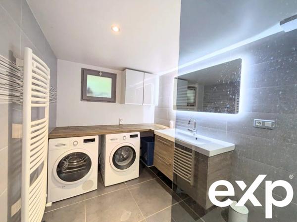 Maison individuelle avec deux logements – Terrain de 1000 m² – Garage – Voglans