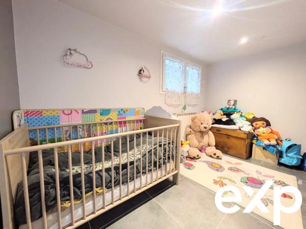 Maison individuelle avec deux logements – Terrain de 1000 m² – Garage – Voglans