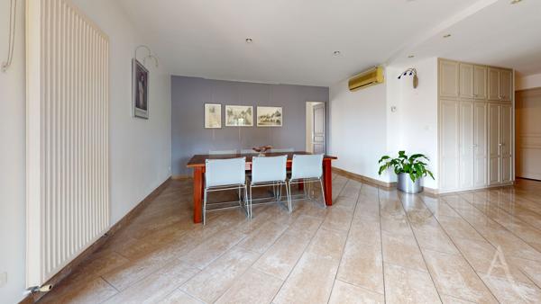 Appartement La Tronche 4 pièces Dernier étage