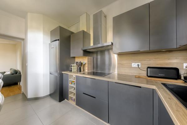 Montrouge (92120) Coup de coeur, sans vis-à-vis, proche des commerces