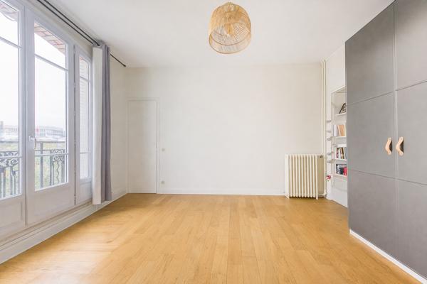 Montrouge (92120) Coup de coeur, sans vis-à-vis, proche des commerces