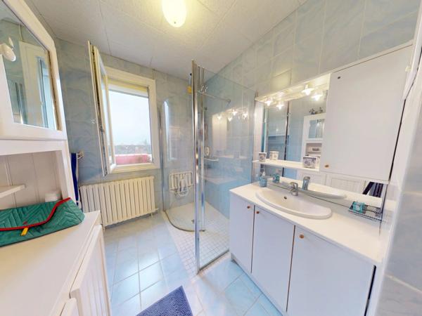 Maison Familiale de 117m2 au calme, + Panneaux Solaires !!!