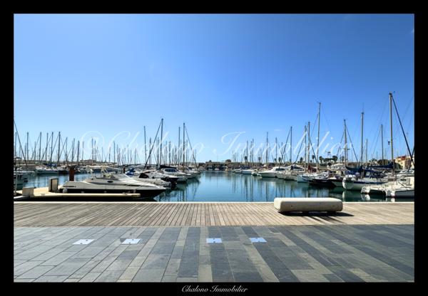 Le Cap d'Agde (34300) DEPT 34 - LE CAP D'AGDE. APPT DUPLEX 3 CH, SURFACE HABITABLE 77 M², TERRASSE VUE SUR PORT