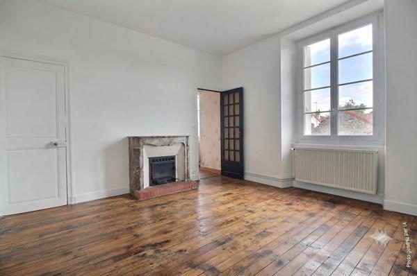 Appartement centre bourg Saint Sebastien Sur Loire 4 pièce(s) 80 m2