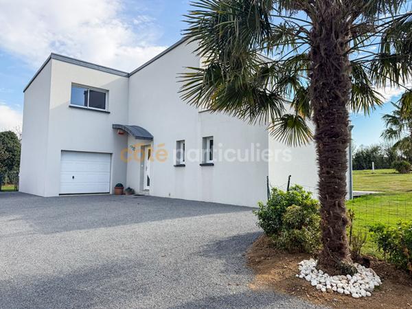 Vente
                Maison153,5 m² - 5 Pièces -
                    CONDE SUR VIRE (50890)