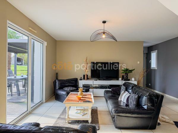 Vente
                Maison153,5 m² - 5 Pièces -
                    CONDE SUR VIRE (50890)