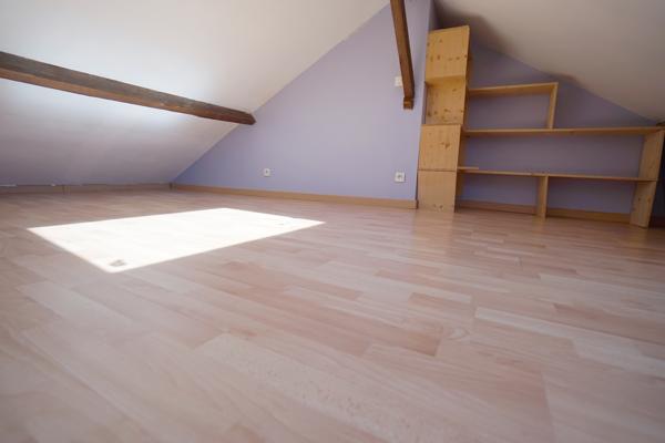 LILLE - MAISON - 3 CHAMBRES + MEZZANINE