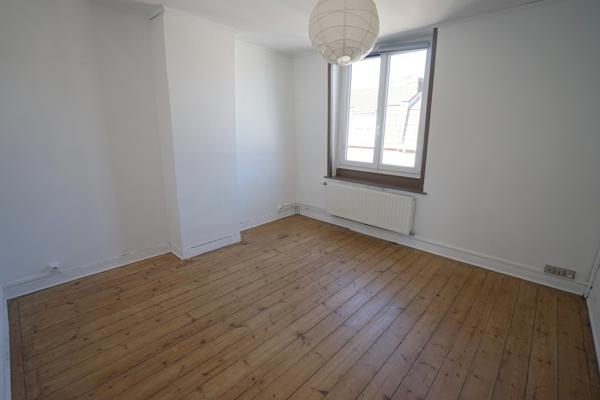 LILLE - MAISON - 3 CHAMBRES + MEZZANINE