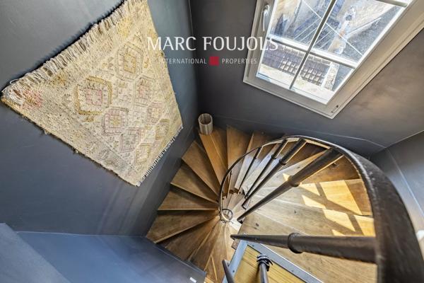 Senlis – Hyper-centre historique – Maison de ville rénovée avec terrasse