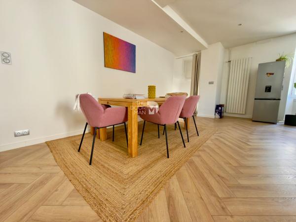 Appartement - À vendre - 93 m² - LAVAL | The Door Man