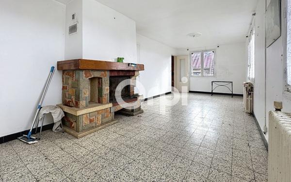 Maison à vendre    4 pièces • 80 m2 Ressons-sur-Matz