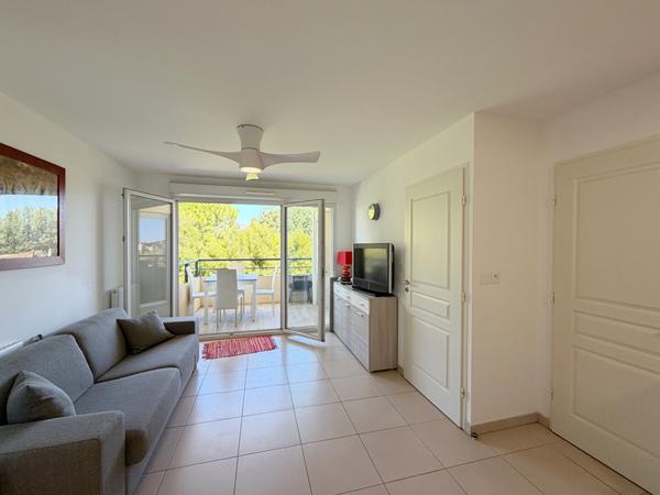 Appartement Le Pradet 2 pièce(s) 35.72 m2 - LE PRADET - Résidence récente sécurisée et proche du Centre-ville