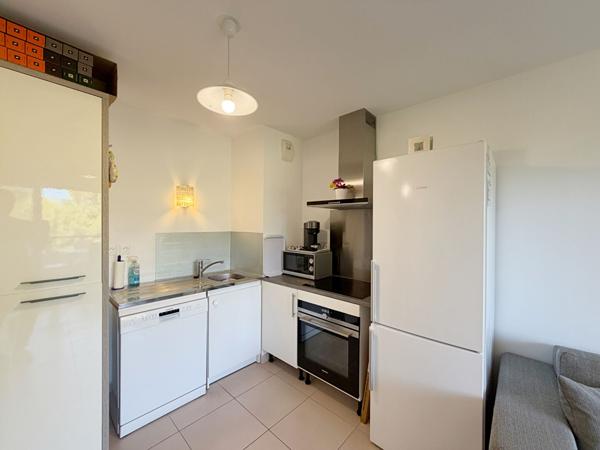 Appartement Le Pradet 2 pièce(s) 35.72 m2 - LE PRADET - Résidence récente sécurisée et proche du Centre-ville