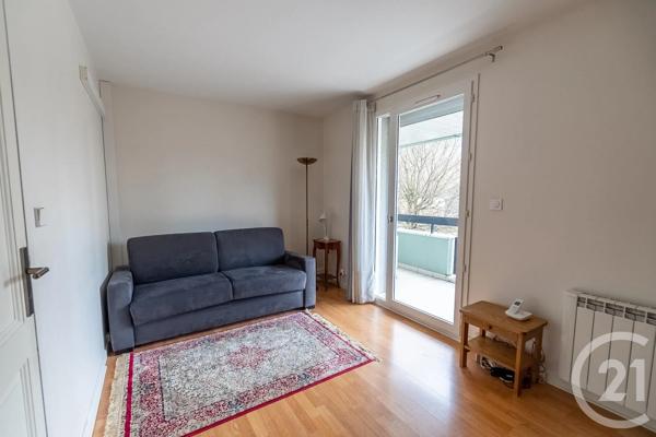 Appartement T3 à vendre  3 pièces - 105 m 2   MEYLAN  - 38