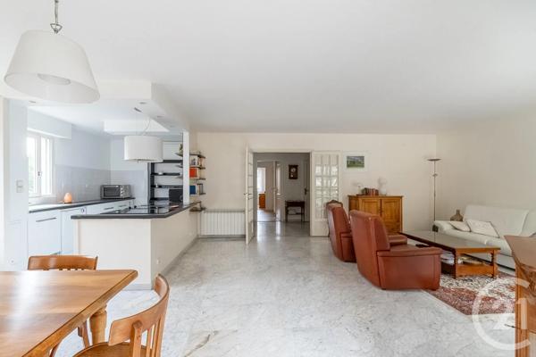 Appartement T3 à vendre  3 pièces - 105 m 2   MEYLAN  - 38