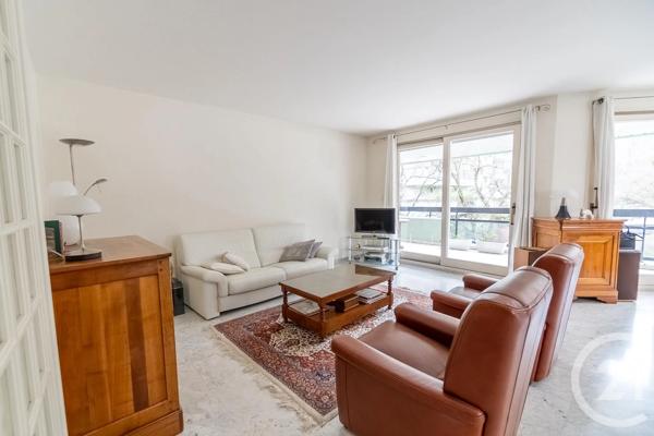 Appartement T3 à vendre  3 pièces - 105 m 2   MEYLAN  - 38