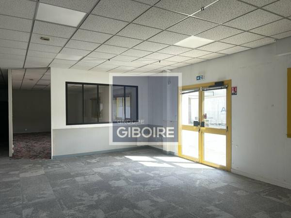 Local d'activites 494 m² à louer CESSON-SVIGN (réf : 35.7257)