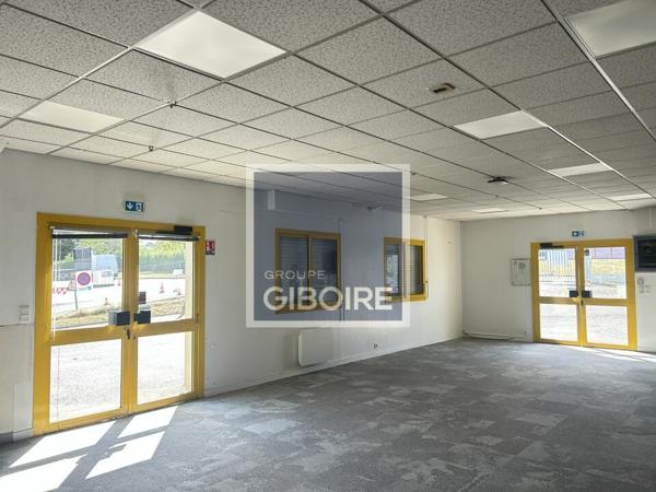 Local d'activites 494 m² à louer CESSON-SVIGN (réf : 35.7257)