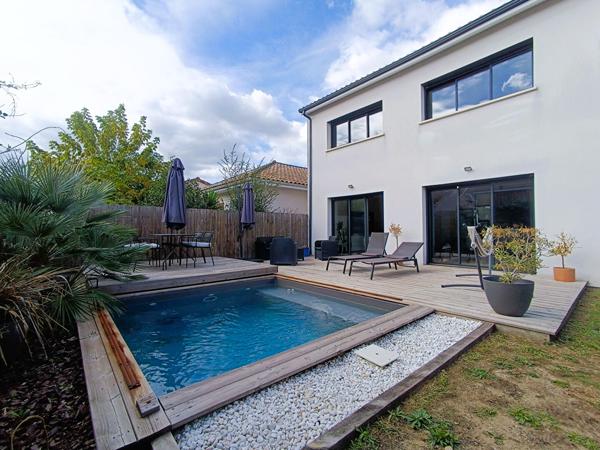 Maison Villenave D Ornon 4 pièce(s) 111 m2