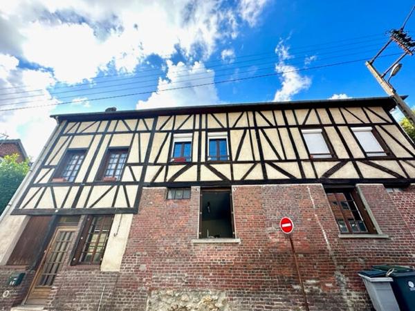 Ensemble immobilier DARNETAL 123 M2