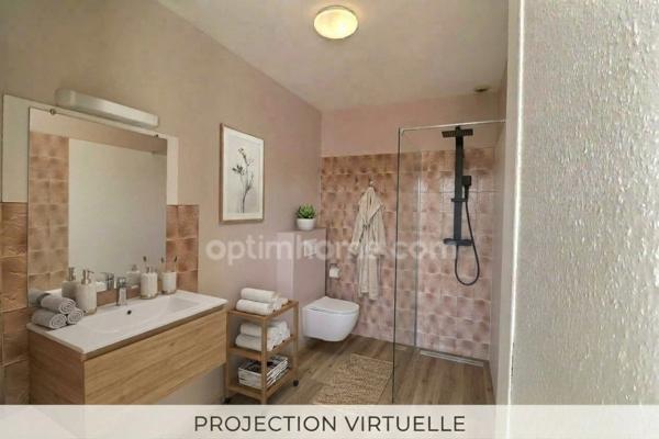 Maison de bourg rénovée de 99 m² (3 ch) avec cour, 2 garages + Appartement T2 loué (420 €/mois) – Centre-ville de Nueil-les-Aubiers (79250)