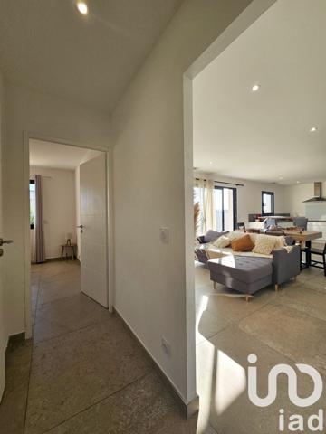 Maison 4 pièces de 86 m² à Bompas (66430)