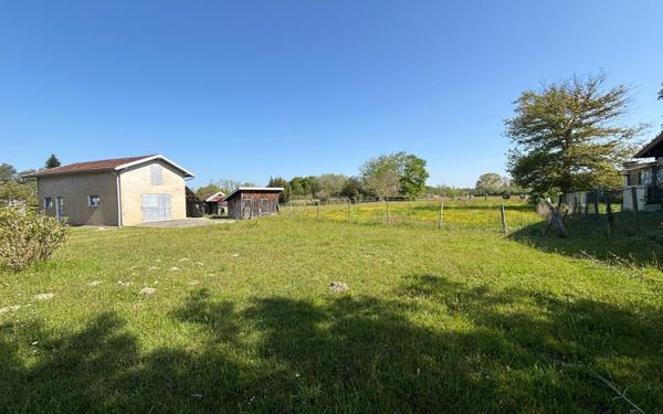 Maison à vendre    5 pièces •  Narrosse