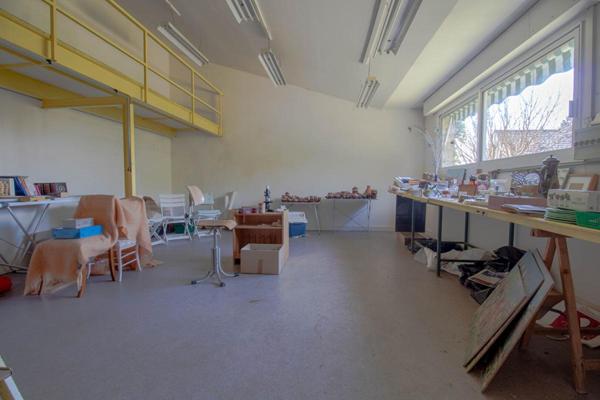 Maison Thorigny Sur Marne 7 pièce(s) 1646 m2