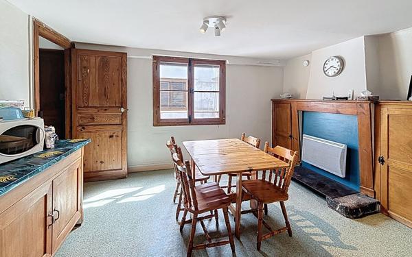 Appartement à vendre    3 pièces • 70 m2 Bayonne