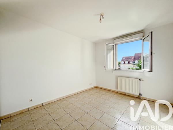Location appartement 3 pièces 68 m² Brie-Comte-Robert