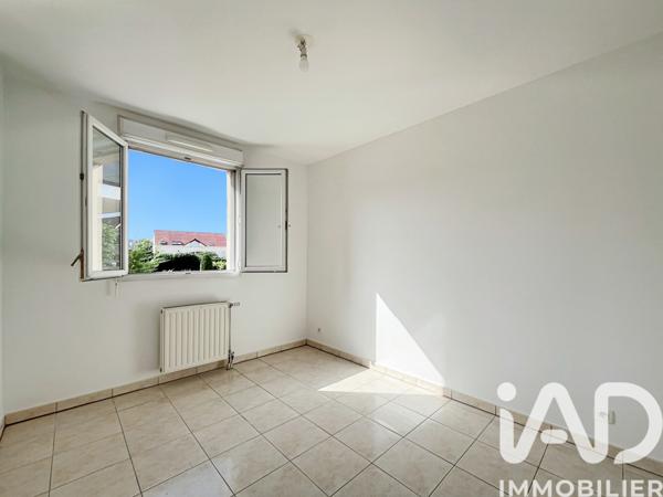 Location appartement 3 pièces 68 m² Brie-Comte-Robert