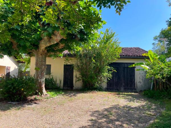 Maison plus dépendance