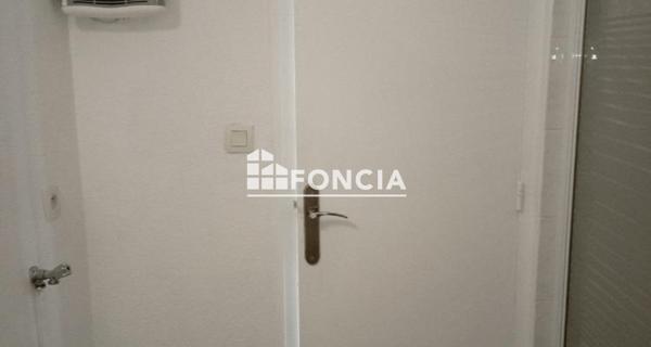 Location Appartement 2 pièces 47.39 m² - Vif 38450