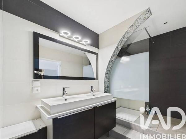 Maison à vendre 4 pièces 100 m² Pessac