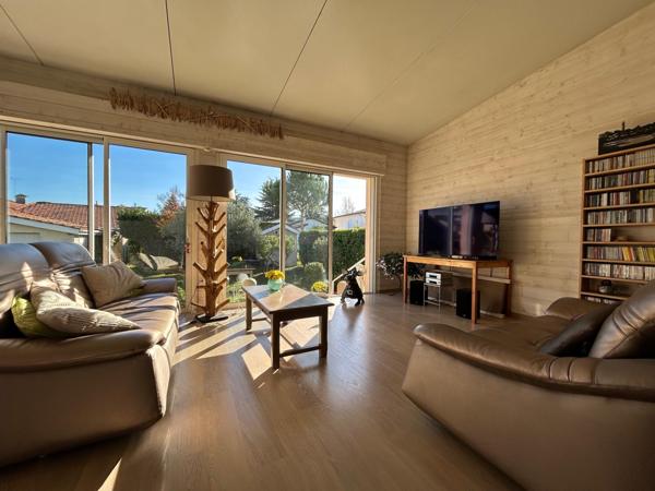 Maison de ville atypique et lumineuse – 135 m² – Marmande