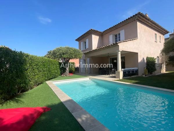 Vente Maison 4 pièces 123 m2 à Sainte-Maxime