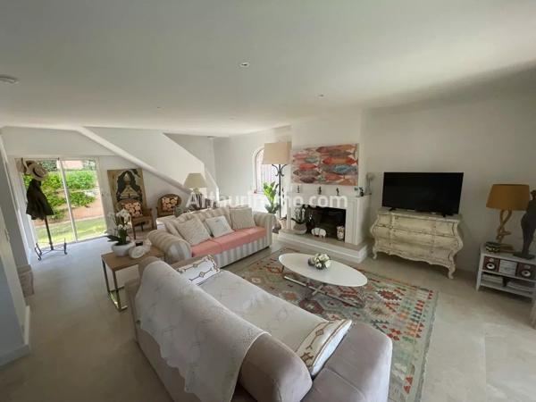 Vente Maison 4 pièces 123 m2 à Sainte-Maxime