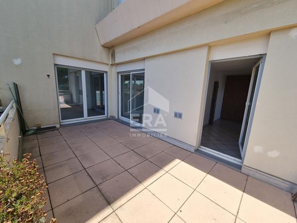 À vendre : Appartement 3 pièces avec vue sur l'étang à Martigues