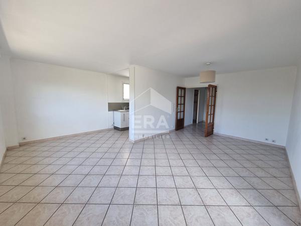 À vendre : Appartement 3 pièces avec vue sur l'étang à Martigues