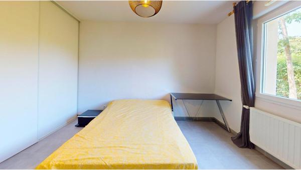 T3 lumineux,calme, gare contounement ....