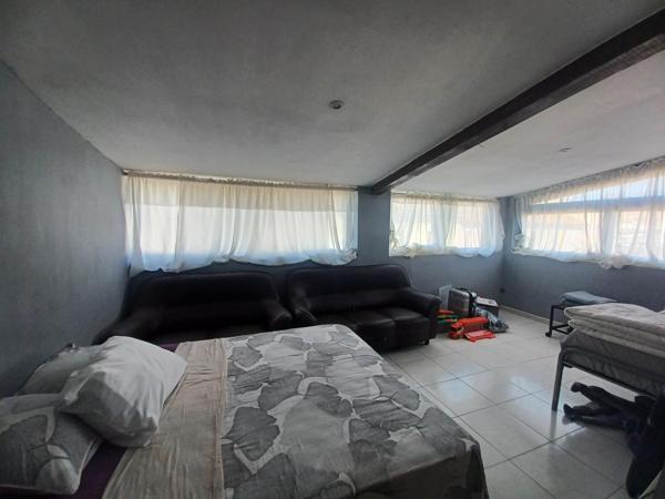 Une maison 154M2 terrain 555m2 6 chambres terrasse jardin