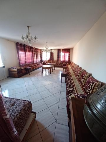 Une maison 154M2 terrain 555m2 6 chambres terrasse jardin