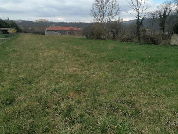 Vente Terrain 1559 m2 à Auzat-la-Combelle