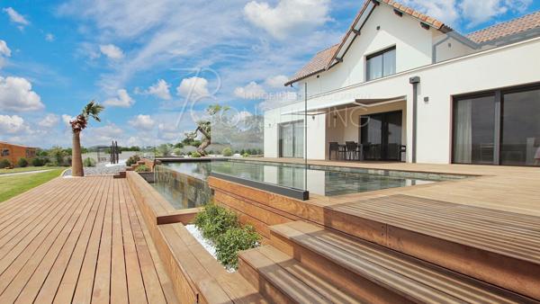 EXCLUSIVITÉ VUE PYRÉNÉES – 10MN CARBONNE CONTEMPORAINE + DÉPENDANCE