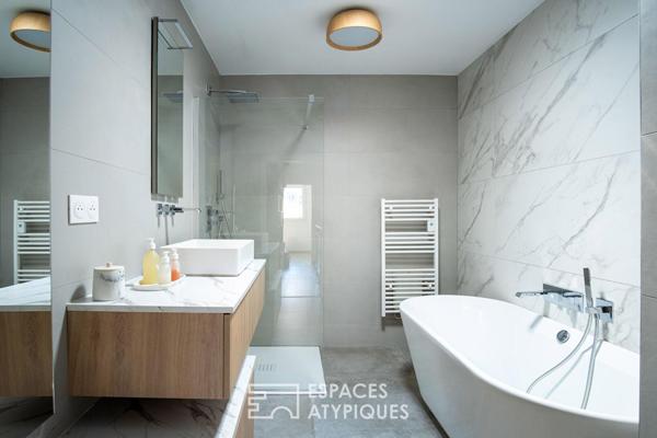 Duplex contemporain avec jardin paysagé