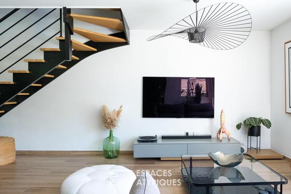 Duplex contemporain avec jardin paysagé