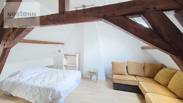 Investisseurs : Corps de Ferme activité de chambres d'hôtes sur le secteur de Wierre Effroy ( Bail en cours )