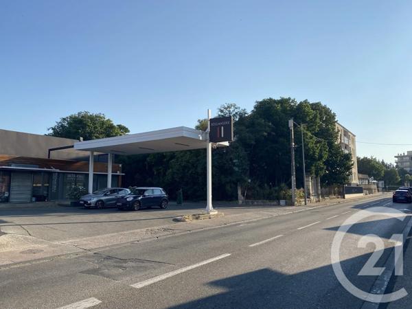 Terrain à vendre  2580 m 2   CARPENTRAS  - 84
