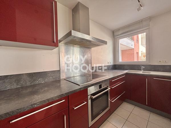 SECTEUR RER C / SAINT-OUEN - 3 PIÈCES - 56 M² - PARKING