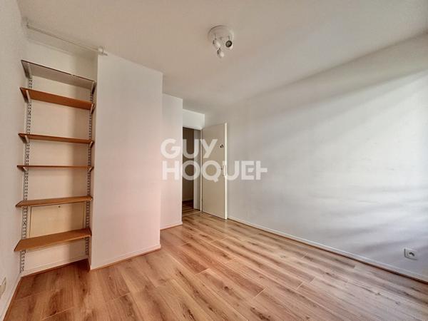 SECTEUR RER C / SAINT-OUEN - 3 PIÈCES - 56 M² - PARKING